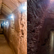 Imagen para el artículo titulado Encuentran un túnel secreto debajo del templo egipcio al dios del inframundo